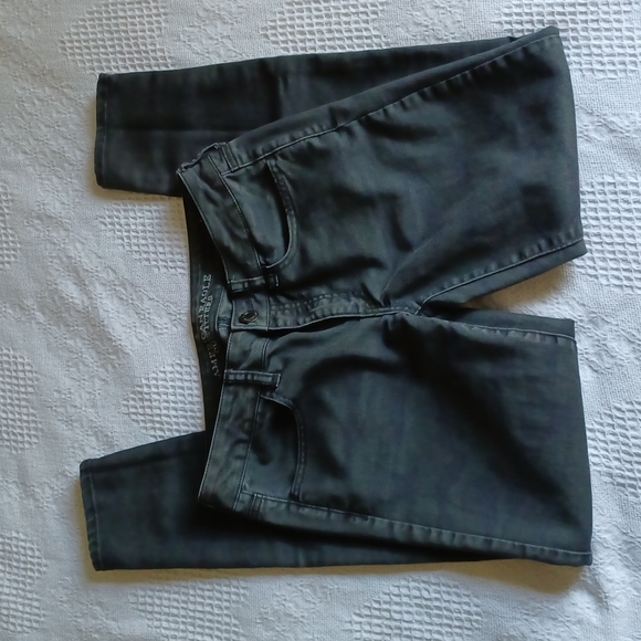 American Eagle Outfitters Denim - AE  Camo jegging jeans Size 6